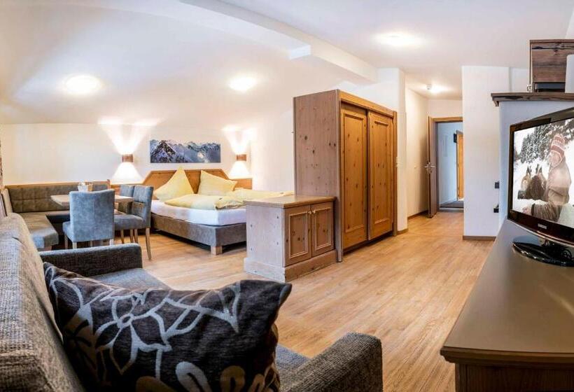 فندق Almhof Reithof Pitztal