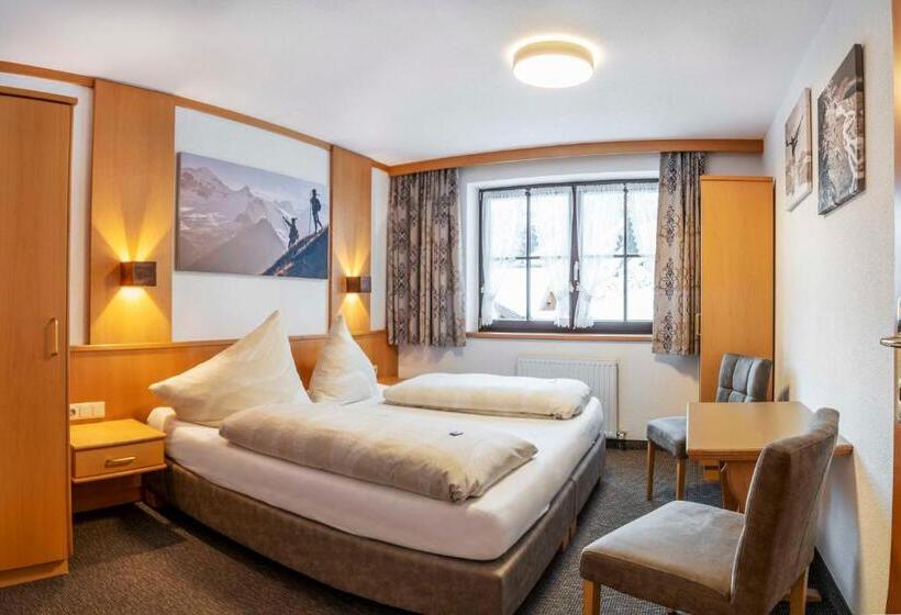 فندق Almhof Reithof Pitztal