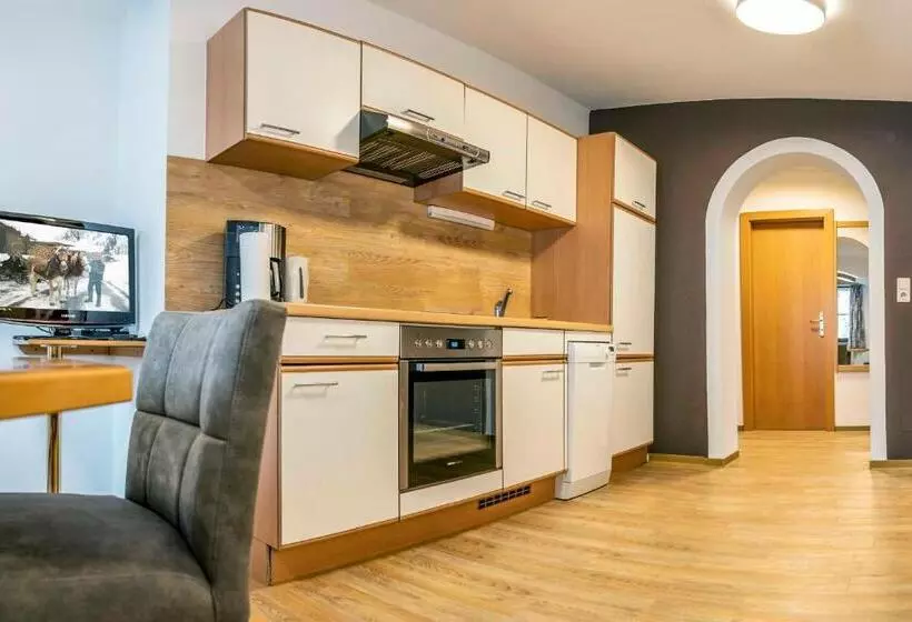 Отель Almhof Reithof Pitztal