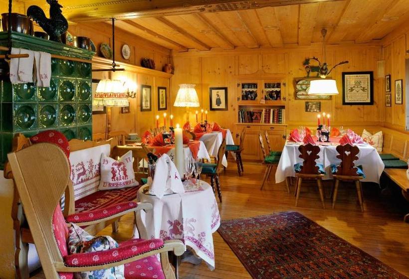 Romantikhotel Almtalhof