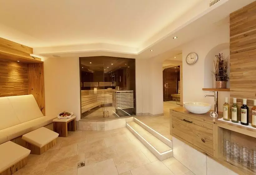 Alpenland Gerlos   Hotel & Breakfast