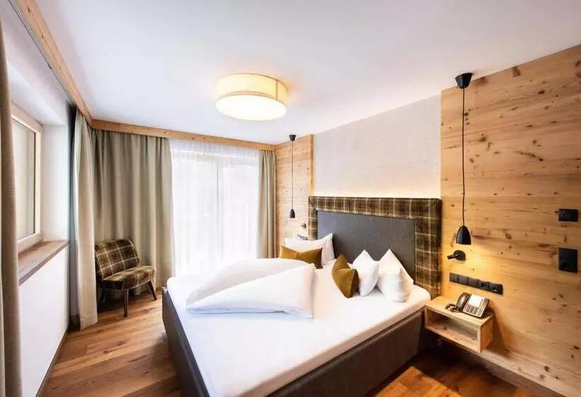 Alpenland Gerlos   Hotel & Breakfast