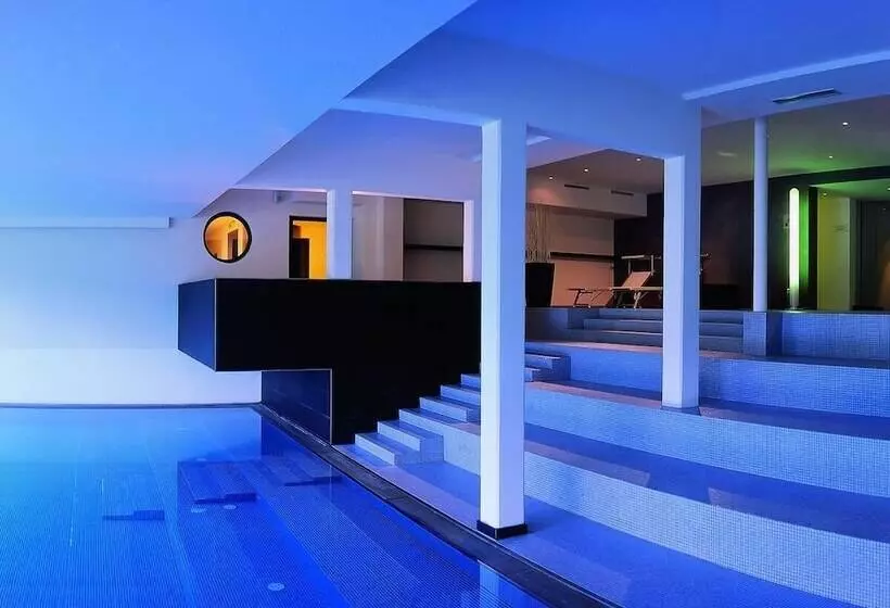 호텔 & Appartements Oberhofer