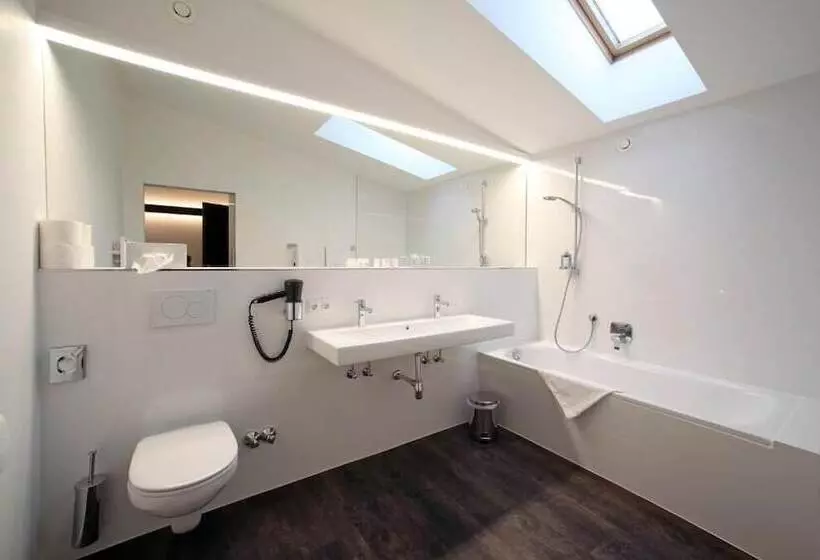 호텔 & Appartements Oberhofer