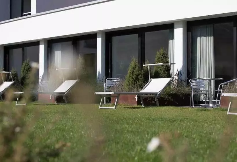 호텔 & Appartements Oberhofer