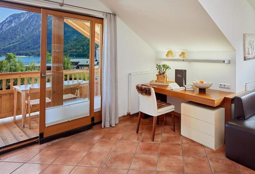Christina Ihr Kleinstes 4 Hotel Am Achensee