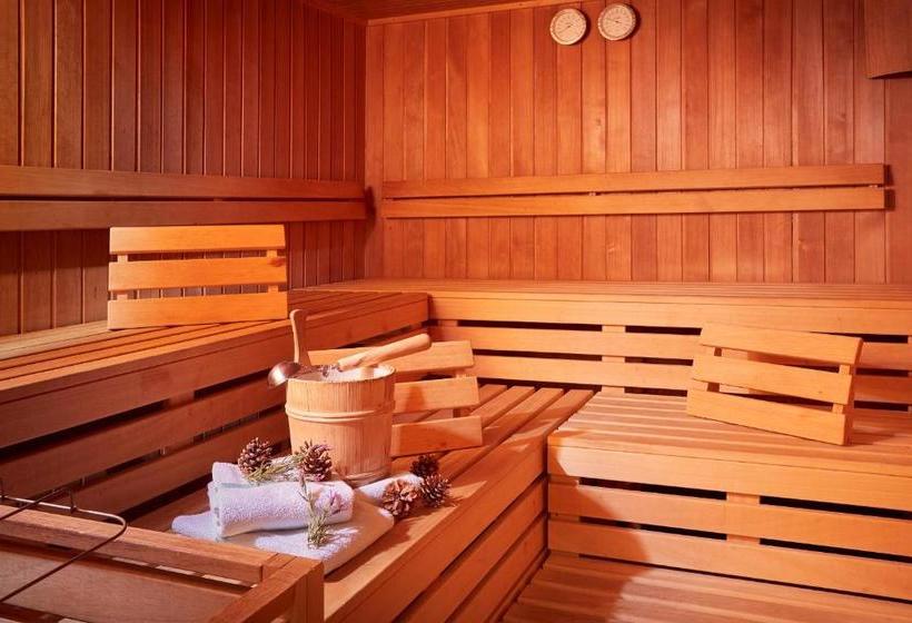 Christina Ihr Kleinstes 4 Hotel Am Achensee