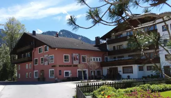 Отель Drei Tannen