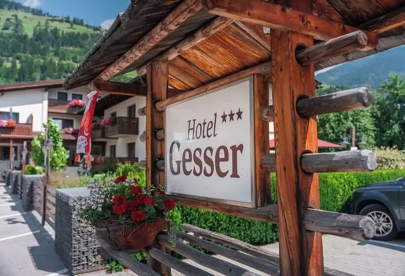 ホテル Gesser