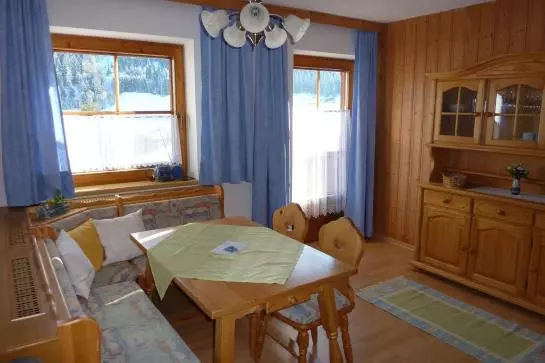 هتل Haus Moosanger