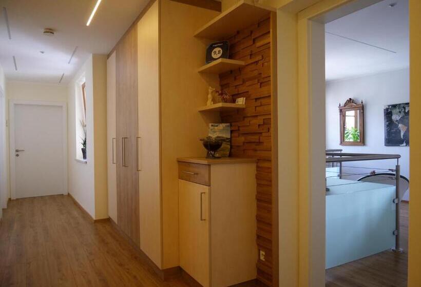 בית מלון כפרי Lugerfarm