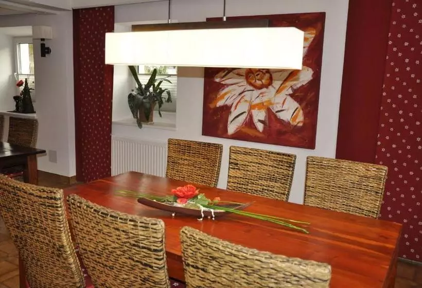 هتل & Restaurant Edelweiss Alpine Lodge