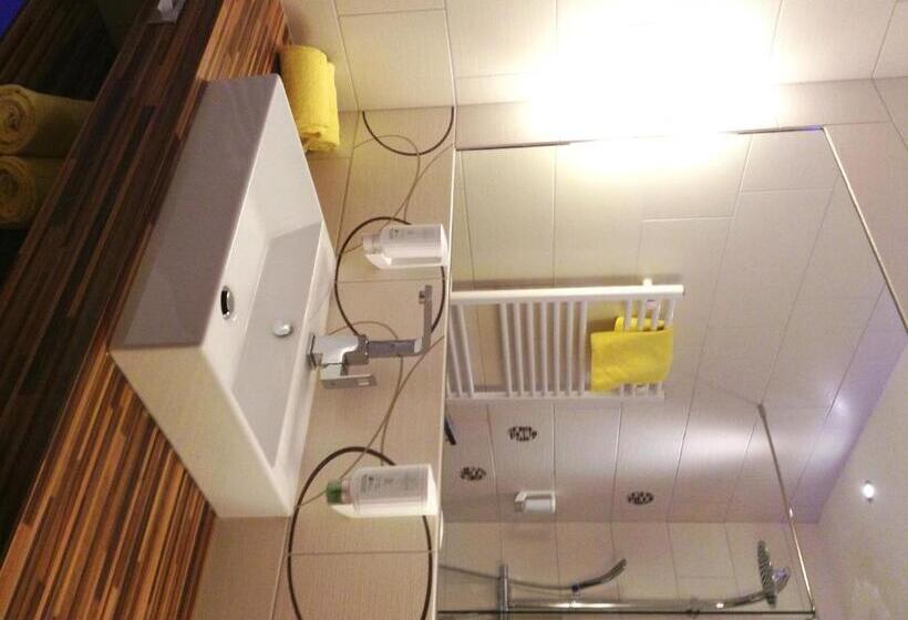 호텔 Riverresort Donauschlinge