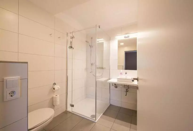 Отель Schlafmeile Traunsee