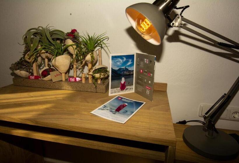 Отель Schlafmeile Traunsee