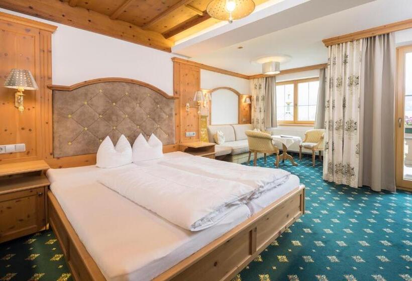 ホテル Silberberger   Wildschönau