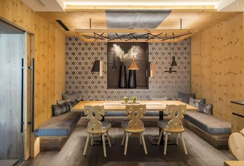 Отель Sonnblick