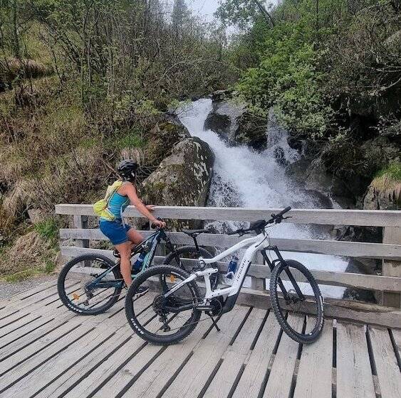 בית מלון כפרי Sonnblick