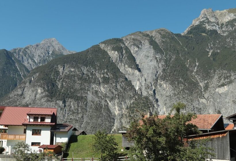 ペンション Wally Berg Appartements