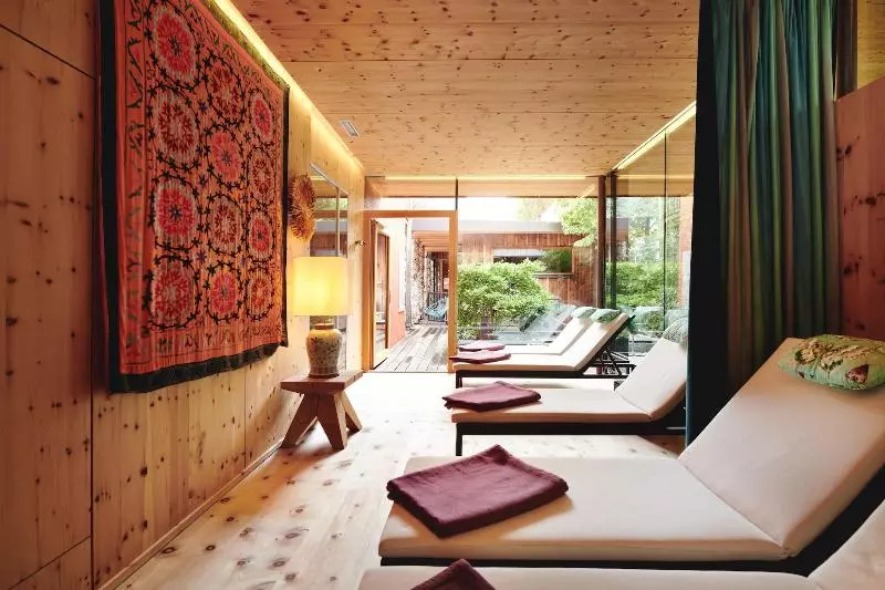 Small Luxury Hotel Of The World Daspost