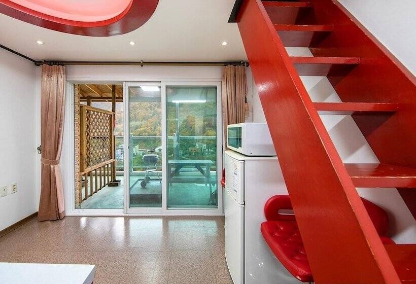 Gapyeong New Castle Pension