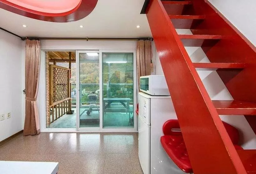 Gapyeong New Castle Pension