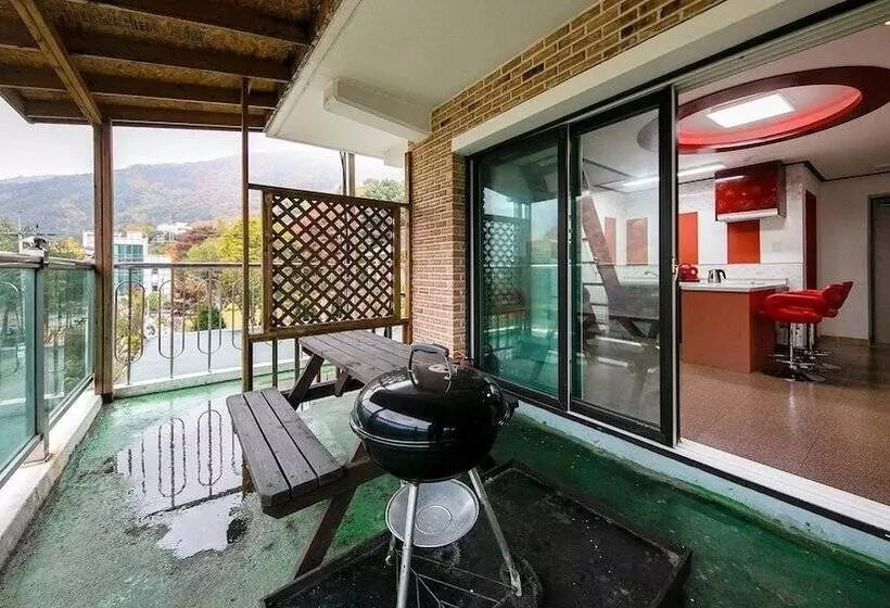 Gapyeong New Castle Pension