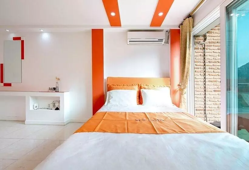 Gapyeong New Castle Pension