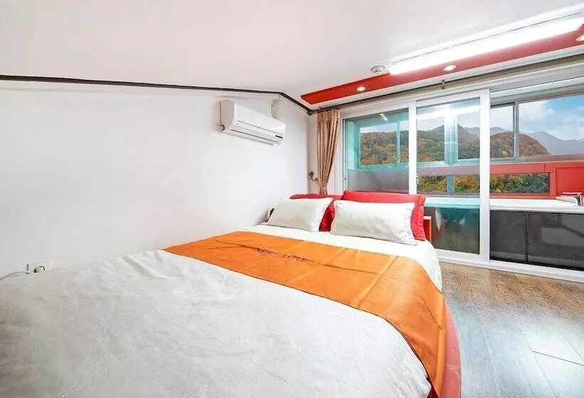 Gapyeong New Castle Pension