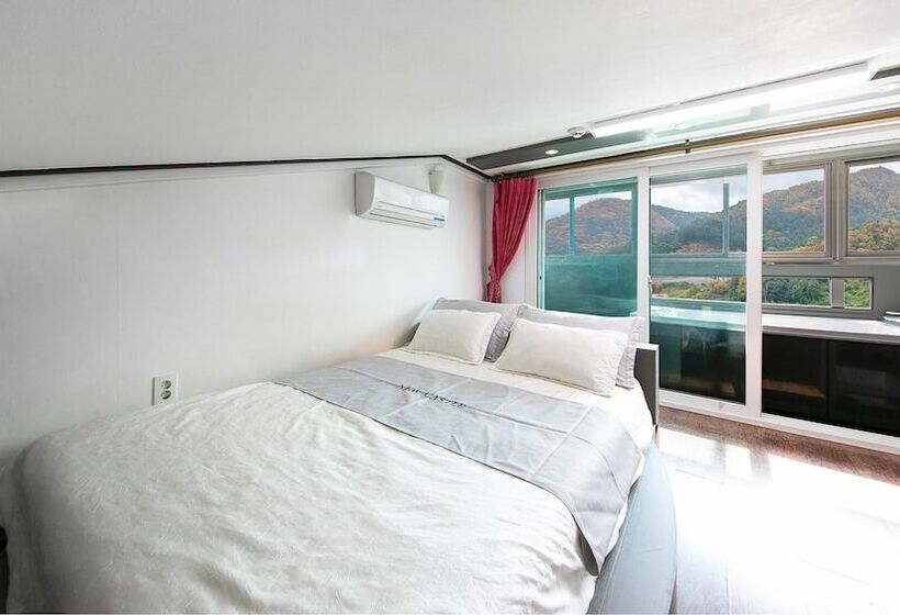 Gapyeong New Castle Pension