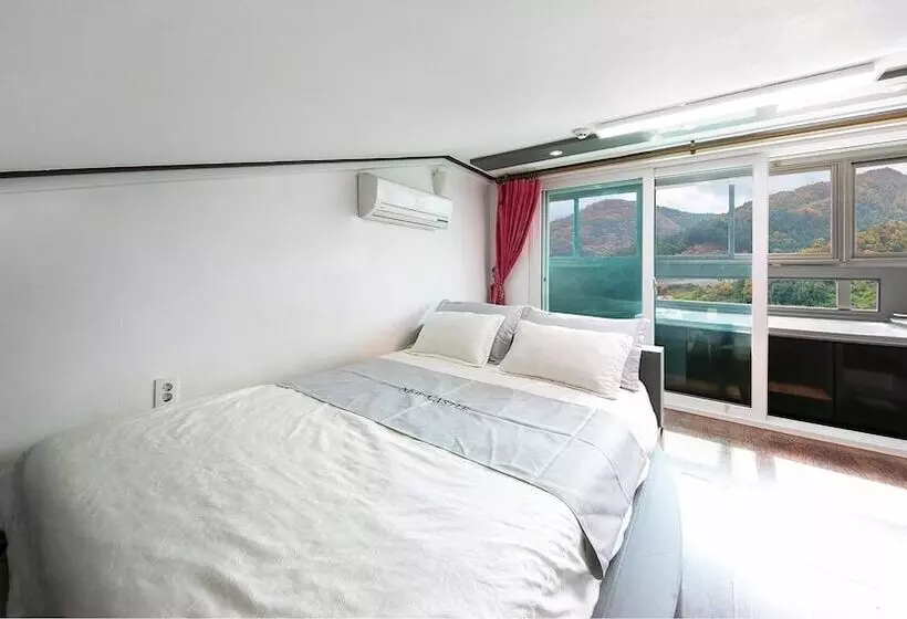 Gapyeong New Castle Pension