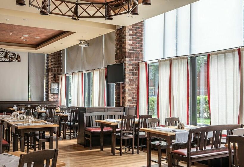 호텔 Cosmos Yaroslavl