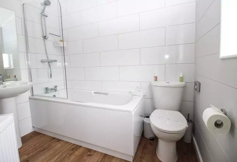 Hotelli Hollicarrs Sunflower Lodge