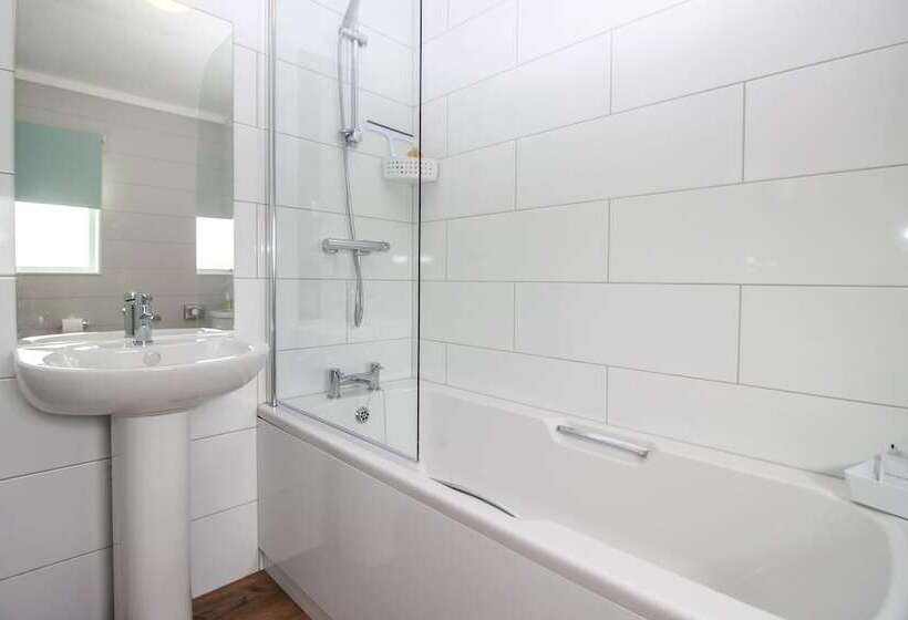 فندق Hollicarrs Sunflower Lodge