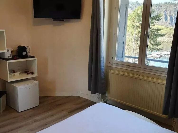 تختخواب و صبحانه Le Pavillon Du Lac
