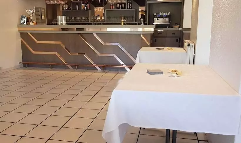 تختخواب و صبحانه Le Pavillon Du Lac