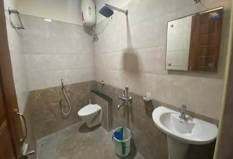 Hotelli The Tiger Paw Resort