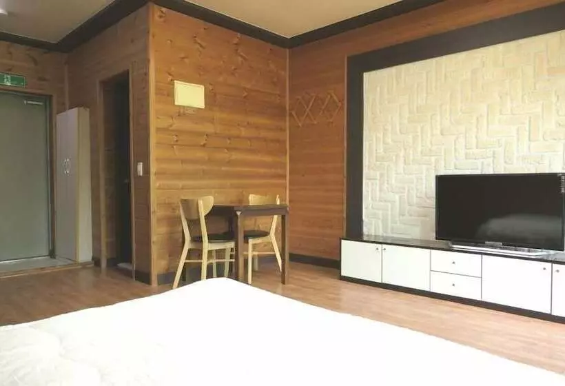 Gapyeong Ongdalsam Pension