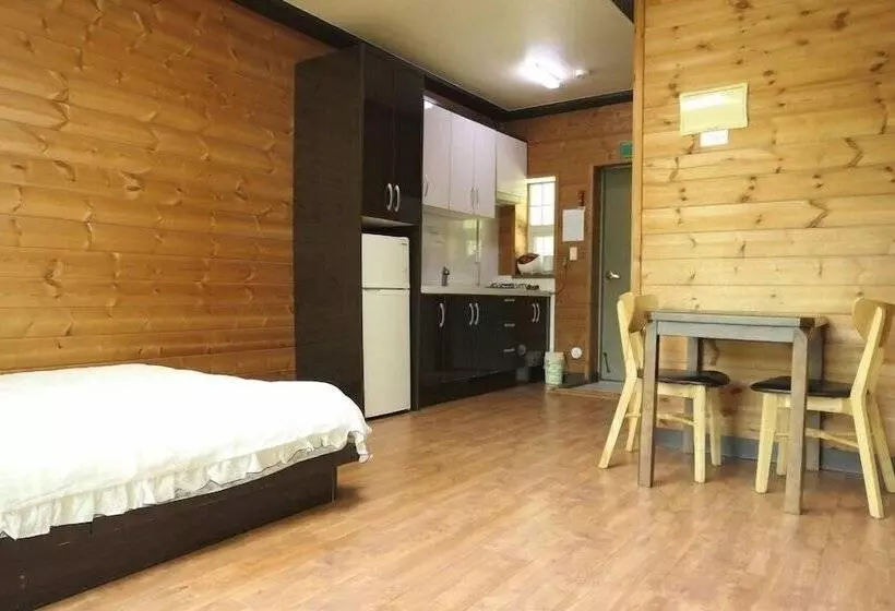 Gapyeong Ongdalsam Pension