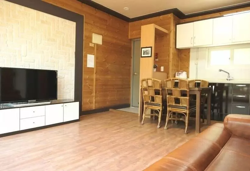 Gapyeong Ongdalsam Pension