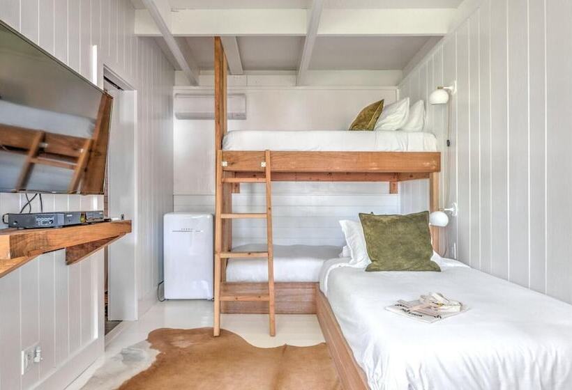 Ruschmeyers #13 Suite