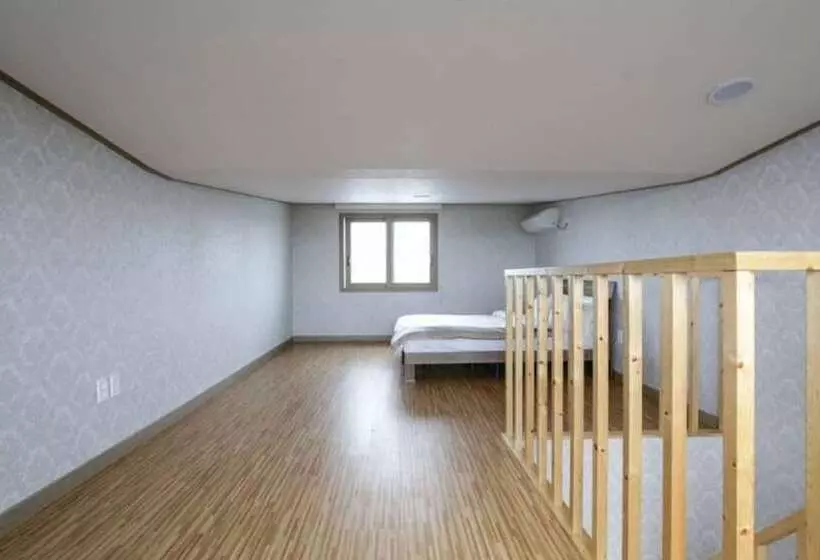 Seogwipo Hesede House Pension