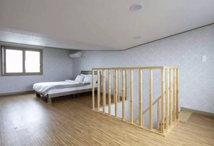 Seogwipo Hesede House Pension