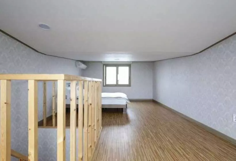 Seogwipo Hesede House Pension