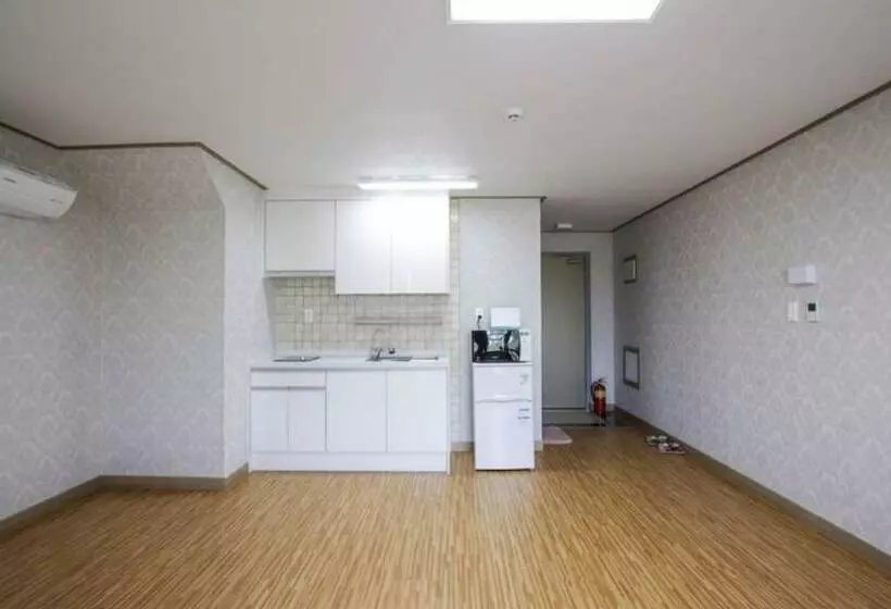 Seogwipo Hesede House Pension