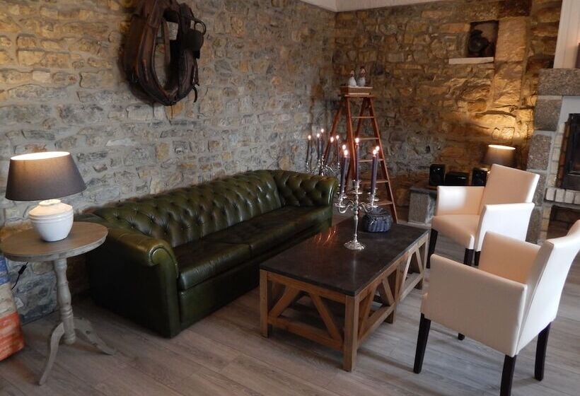 مبيت وإفطار Gîtes Domaine Du Grenier