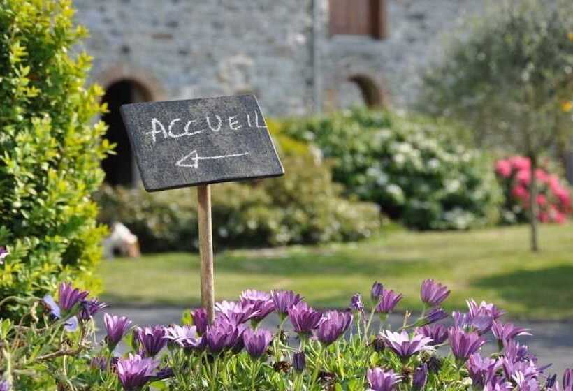 مبيت وإفطار Gîtes Domaine Du Grenier