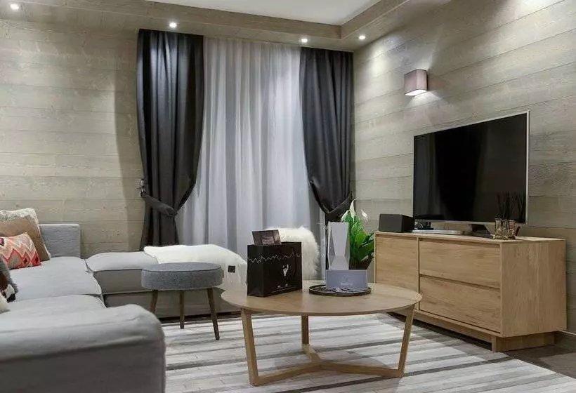レジデンス Le C By Alpine Resorts