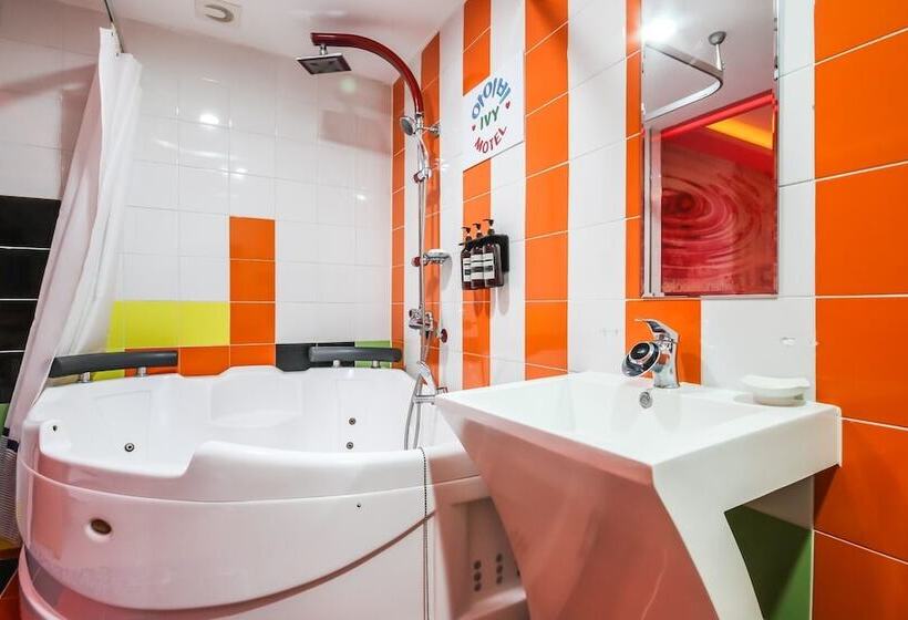 Motel Tongyeong Ivy
