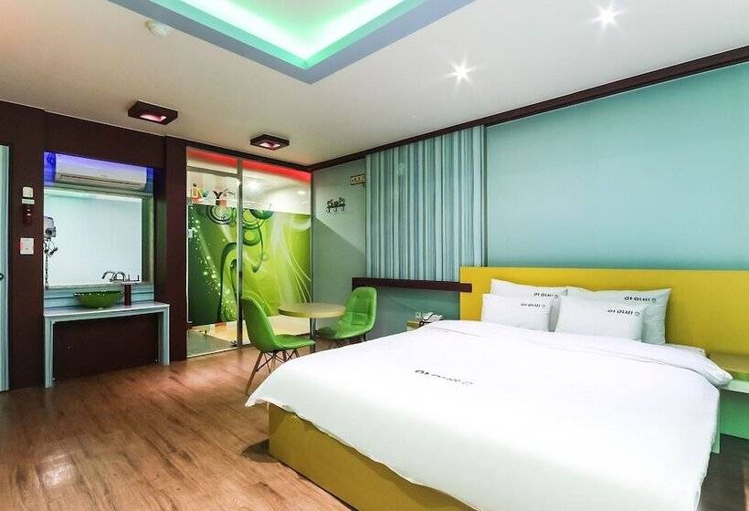 Motel Tongyeong Ivy